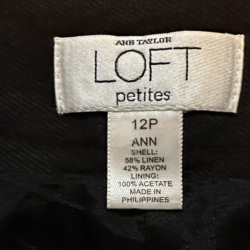 Ann Taylor LOFT Petites Black Linen Tailored Bermuda Shorts - Picture 2 of 6